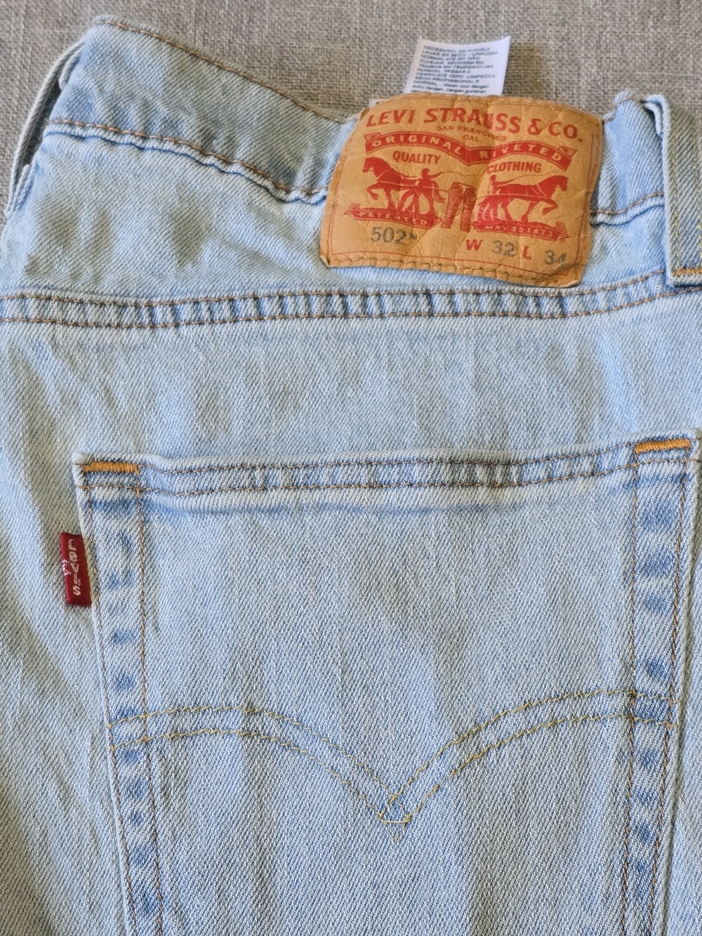 Levi's 502 Light Blue Men's Regular Fit Jeans W32 L34